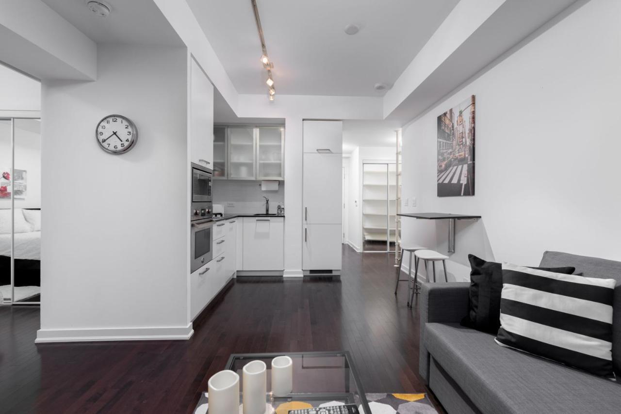 The York Boutique Suites Toronto Eksteriør bilde