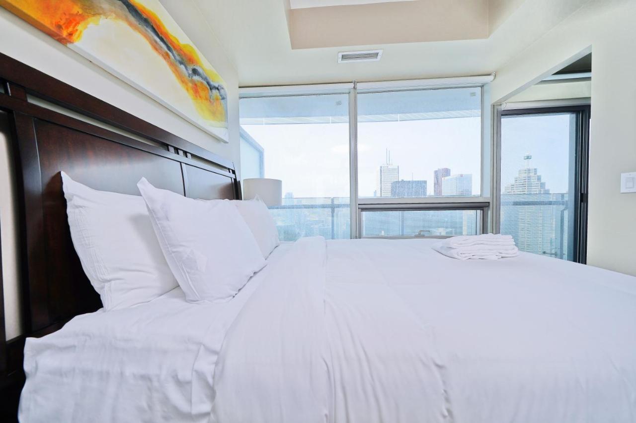 The York Boutique Suites Toronto Eksteriør bilde