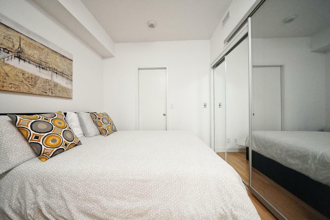 The York Boutique Suites Toronto Eksteriør bilde