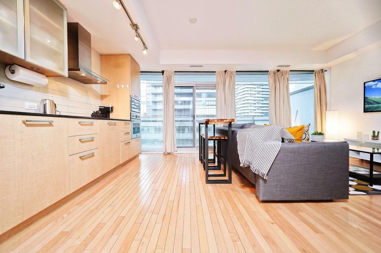 The York Boutique Suites Toronto Eksteriør bilde