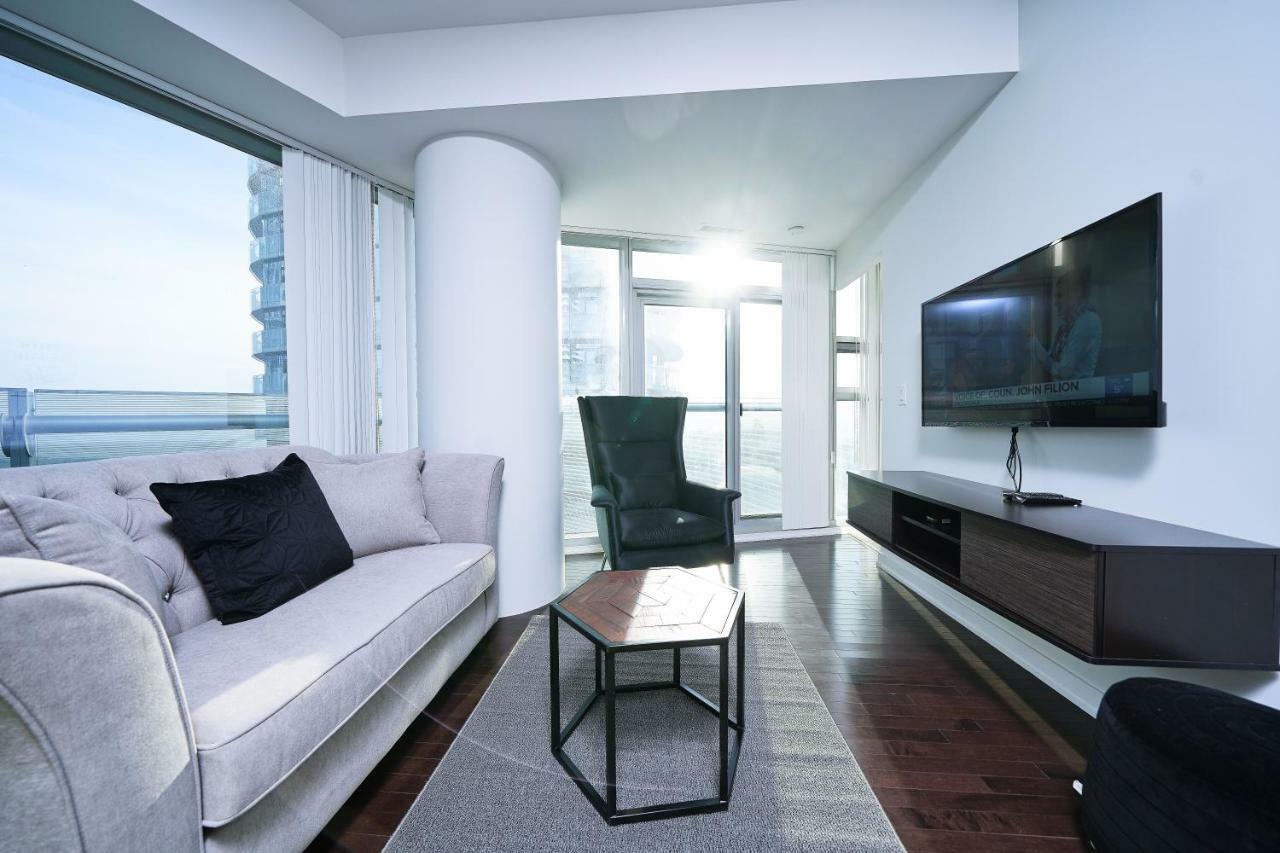 The York Boutique Suites Toronto Eksteriør bilde