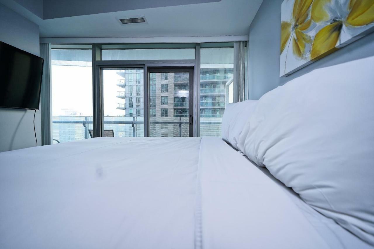 The York Boutique Suites Toronto Eksteriør bilde