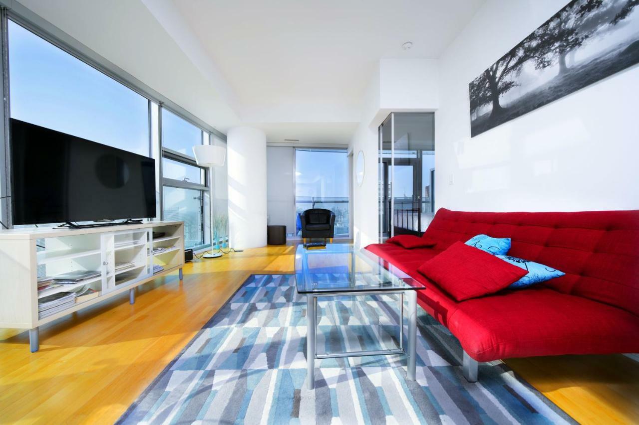 The York Boutique Suites Toronto Eksteriør bilde